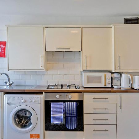 Imperial Corner House-Whitechapel Apartment Londra Esterno foto