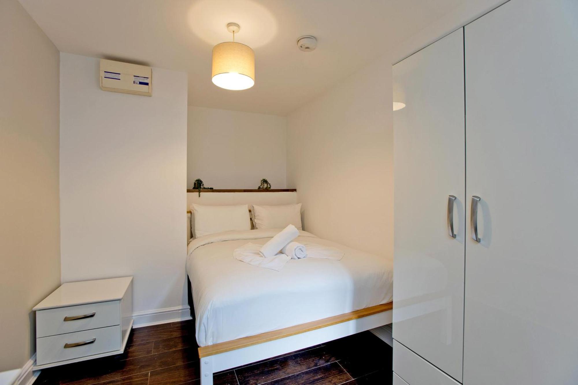 Imperial Corner House-Whitechapel Apartment Londra Esterno foto