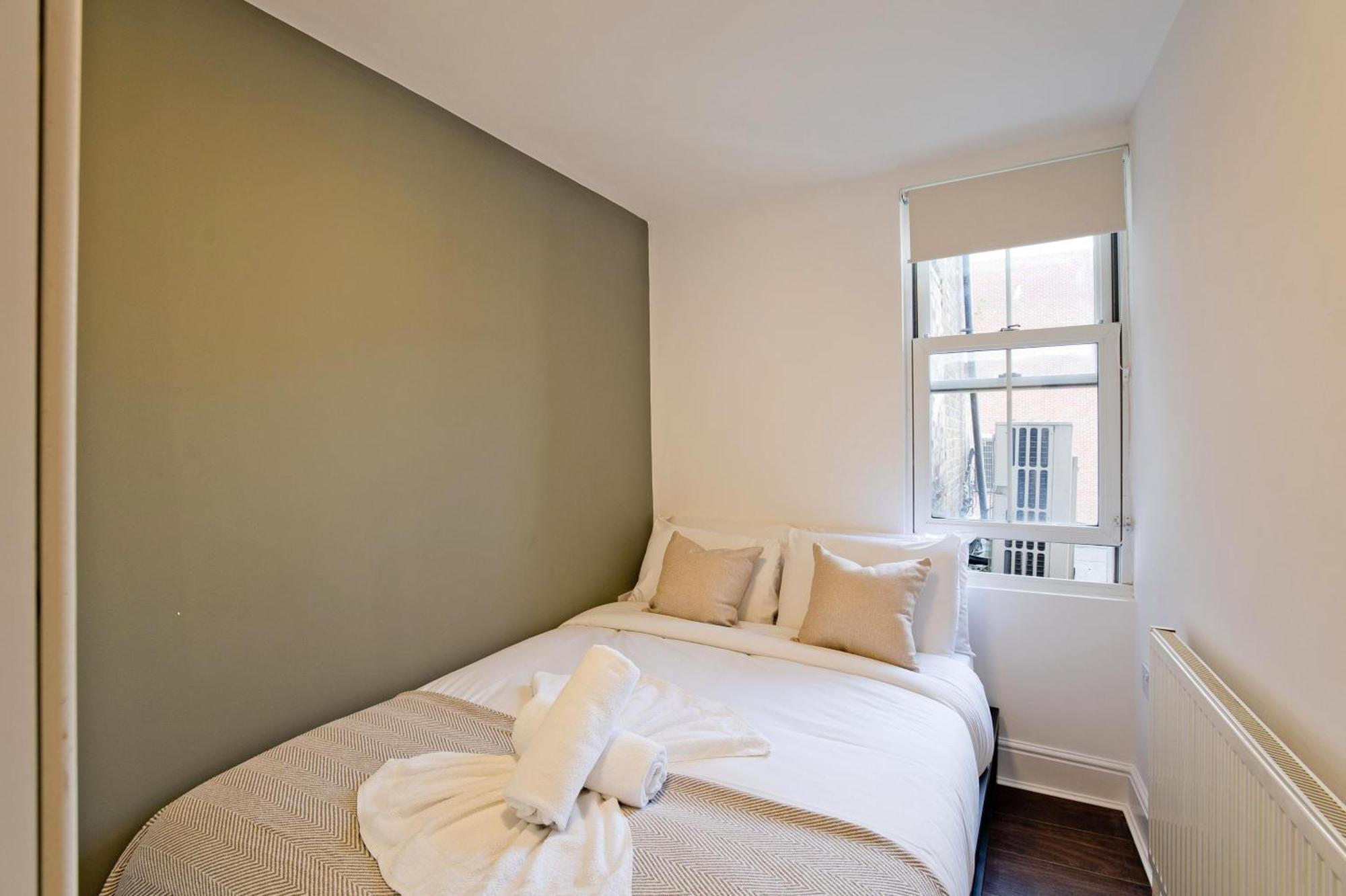 Imperial Corner House-Whitechapel Apartment Londra Esterno foto