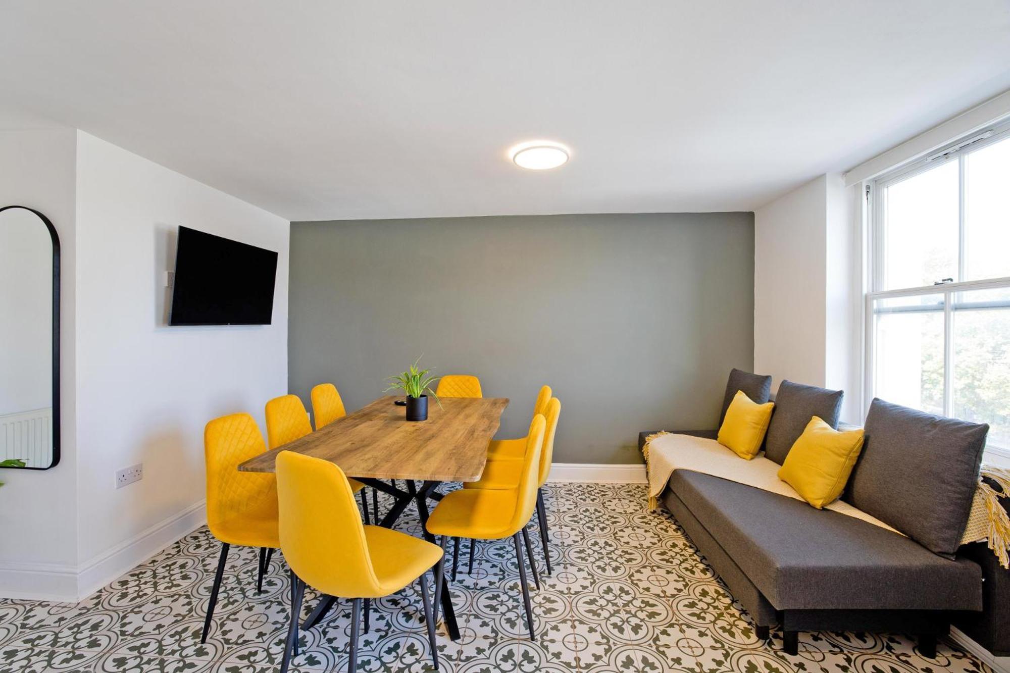 Imperial Corner House-Whitechapel Apartment Londra Esterno foto